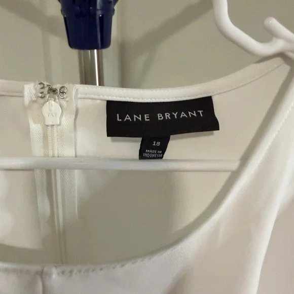 Lane Bryant white round neck Lena Top - Picture 2 of 3
